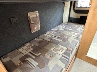 /photos/8982/01baa427-f9d2-fd88-bac0-6ba644ba8b96_i320x240.jpg