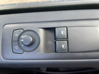 /photos/8982/03838090-e5f2-606f-ec5f-aa583b30f501_i320x240.jpg