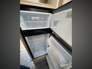 /photos/8982/09fa6a7b-e248-6277-1f78-0596cde2ead8_i320x240.jpg