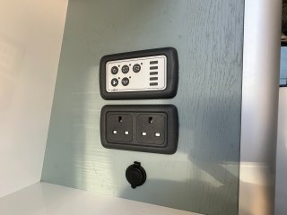 /photos/8982/11434_503a86ee-6a05-5f8f-ad5e-0918de9e2dbe_i320x240.jpg