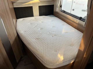 /photos/8982/11497_a24951e9-9b73-bbee-1a2f-6bc357c2a3e1_i320x240.jpg