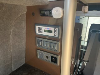 /photos/8982/11640_b7ec24c8-07bc-8b9e-9b54-f4f33204231a_i320x240.jpg