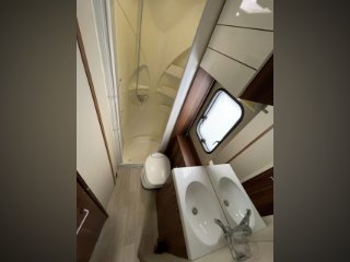 /photos/8982/11948_29c5d9b9-7b18-107a-dedf-30394a86b697_i320x240.jpg