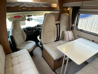 /photos/8982/17999798-7e6a-fbc6-d522-c27f80decb39_i320x240.jpg
