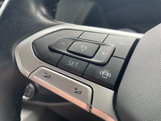 /photos/8982/1a3a7105-c318-a7cf-8d5a-7daa7a10986f_i320x240.jpg