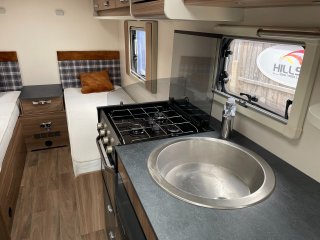 /photos/8982/1ac60a0b-1ed3-7603-0b47-3123c3ccf526_i320x240.jpg