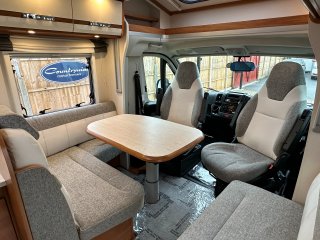 /photos/8982/2178_1241542f-506f-fec3-24f9-d04cf45ab54f_i320x240.jpg