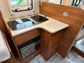 /photos/8982/2178_94fa9e0b-16a0-f126-b987-49f48653b81e_i320x240.jpg