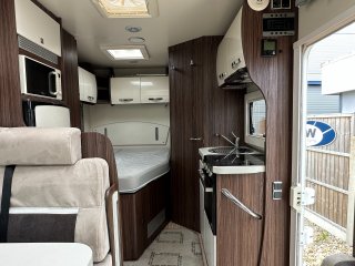 /photos/8982/237dfd86-f08b-e41d-4a87-121d502b9a66_i320x240.jpg