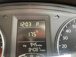 /photos/8982/24557db5-b620-6194-c7f4-4b91ffd4d716_i320x240.jpg