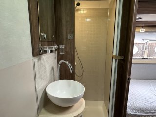 /photos/8982/2900f925-05cd-0c94-7217-923416d9ace9_i320x240.jpg