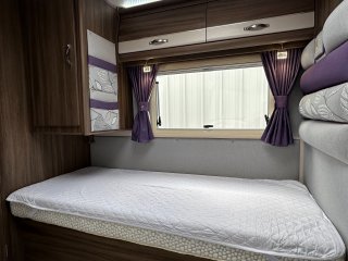 /photos/8982/292188fb-01c5-b444-55a9-01f54f4f4ea3_i320x240.jpg