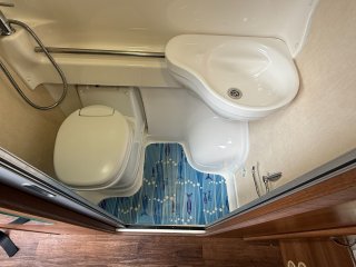/photos/8982/29b8a653-cbfd-f512-e801-42f94754529b_i320x240.jpg