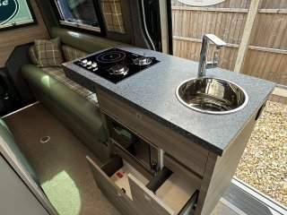 /photos/8982/2a7fbb8a-7d79-4969-a03c-de8b8a193f03_i320x240.jpg