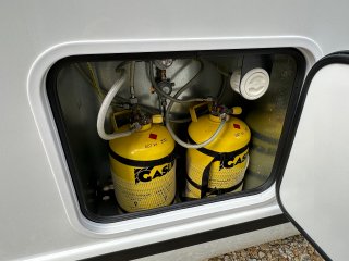/photos/8982/2dedb394-0835-81ac-d4c6-65d3ed8b2054_i320x240.jpg