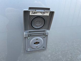 /photos/8982/35751d8a-4e39-2dbc-b473-0271ac36db29_i320x240.jpg