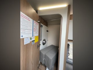 /photos/8982/3a2a82eb-09b1-db4f-fc01-6d9bb5b0556b_i320x240.jpg