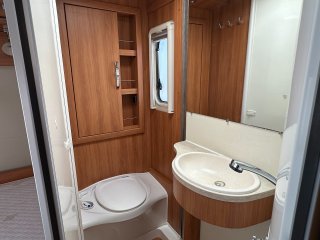 /photos/8982/3d458a0e-8626-03e7-bc34-d2e3ea8d2e82_i320x240.jpg