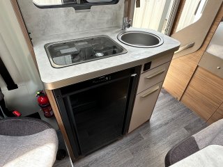 /photos/8982/3f7d9447-ba0c-8dd6-f8e2-ccf39869734e_i320x240.jpg
