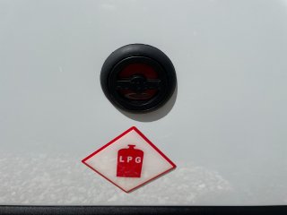 /photos/8982/3f905b45-c831-ed74-9ec4-ab3706cb9402_i320x240.jpg