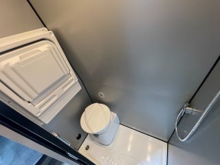 /photos/8982/3f97c024-c1be-6b87-838f-e1c363382739_i320x240.jpg