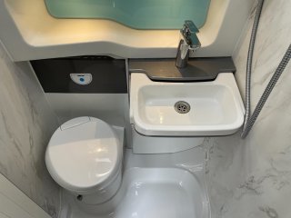 /photos/8982/40e5e569-916e-e88a-fe89-b85a76fa4892_i320x240.jpg