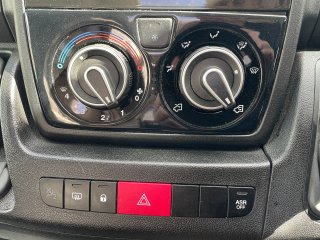 /photos/8982/4366c2e2-64ce-f7e2-b7ba-e6a082a21f83_i320x240.jpg