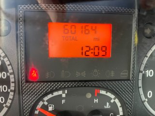 /photos/8982/48dc7d9e-39bc-2cfc-a107-6ca69076ac5d_i320x240.jpg