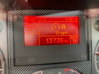 /photos/8982/490b8bfd-7437-6daf-900a-7073e31e368a_i320x240.jpg