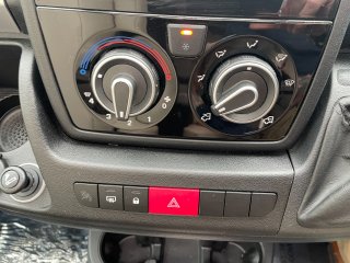 /photos/8982/4c1a5f1e-b132-8b77-b430-3232d8a00813_i320x240.jpg
