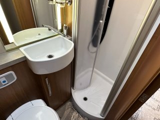 /photos/8982/56e14844-2694-6583-d79e-92a6706e21fb_i320x240.jpg