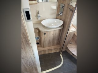 /photos/8982/58b6fdcf-5405-8eab-6e1c-4fab1365fb09_i320x240.jpg