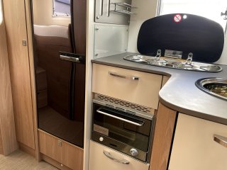 /photos/8982/58c15ab4-5e19-a3d5-dd80-bda0f1f2760b_i320x240.jpg