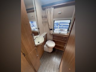 /photos/8982/5cbd4fbd-1f89-f285-3c80-ca78aec812e4_i320x240.jpg
