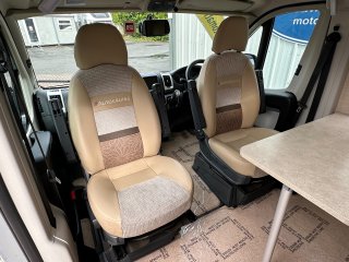 /photos/8982/5e29f05c-1961-0842-0a82-945ce71ad0c3_i320x240.jpg