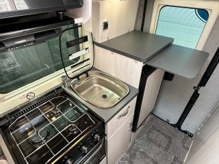 /photos/8982/6383d3d3-5d3a-d65d-b035-57c6d99bc31b_i320x240.jpg