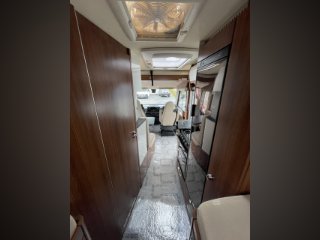 /photos/8982/64030538-9b3a-8dd9-a537-538176fd9a66_i320x240.jpg