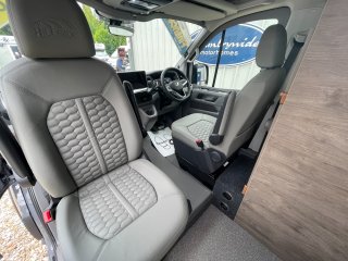 /photos/8982/65983c67-c6b6-1b12-b730-7d63ff9dc207_i320x240.jpg
