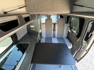 /photos/8982/676290ad-e6ba-888a-c86d-e390ea86d613_i320x240.jpg