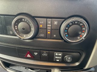 /photos/8982/692f032e-2bbf-5651-b1b8-ffc0941da351_i320x240.jpg