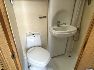 /photos/8982/6948217a-899a-52ae-155b-1e473004add8_i320x240.jpg