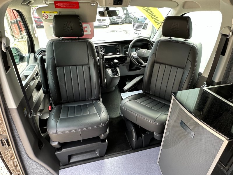 /photos/8982/6a3bac85-c64b-8aff-6d4b-f939d47e8a32_i800x600.jpg
