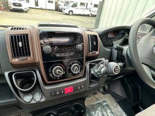 /photos/8982/6af743ea-b26e-b6b5-3705-ac36321d01c6_i320x240.jpg