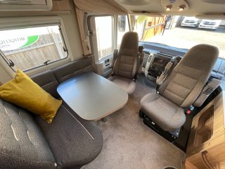 /photos/8982/6b9074f7-3e9a-0642-1c8c-4cc2fd1273d0_i320x240.jpg