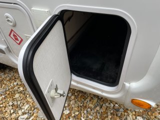 /photos/8982/6ee27a5c-bde6-66bb-ed49-b17ba68fe172_i320x240.jpg