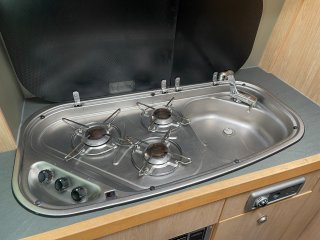 /photos/8982/6f395762-b7e8-4b54-948f-0d7cb5c27802_i320x240.jpg