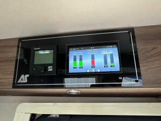 /photos/8982/71377465-cd22-1f0f-0349-45bc7fd01a5c_i320x240.jpg