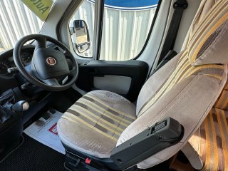 /photos/8982/726dacb1-da2c-1d19-888f-da9faeb3f0e3_i320x240.jpg