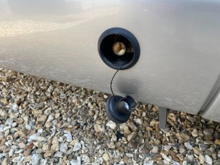 /photos/8982/74277fef-0e75-bf51-9b4b-06e15752ede0_i320x240.jpg
