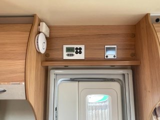 /photos/8982/7d9b8078-f046-d5df-8a83-3fa7b5aaacbf_i320x240.jpg